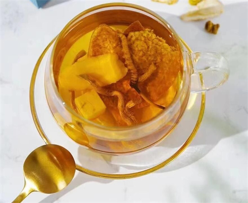 冬蟲夏草營養(yǎng)酒的制作方法 冬蟲夏草怎么泡酒？