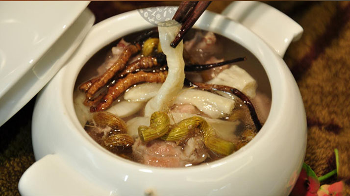 冬蟲夏草煎服：根數(shù)不是固定值，3 大維度定用量